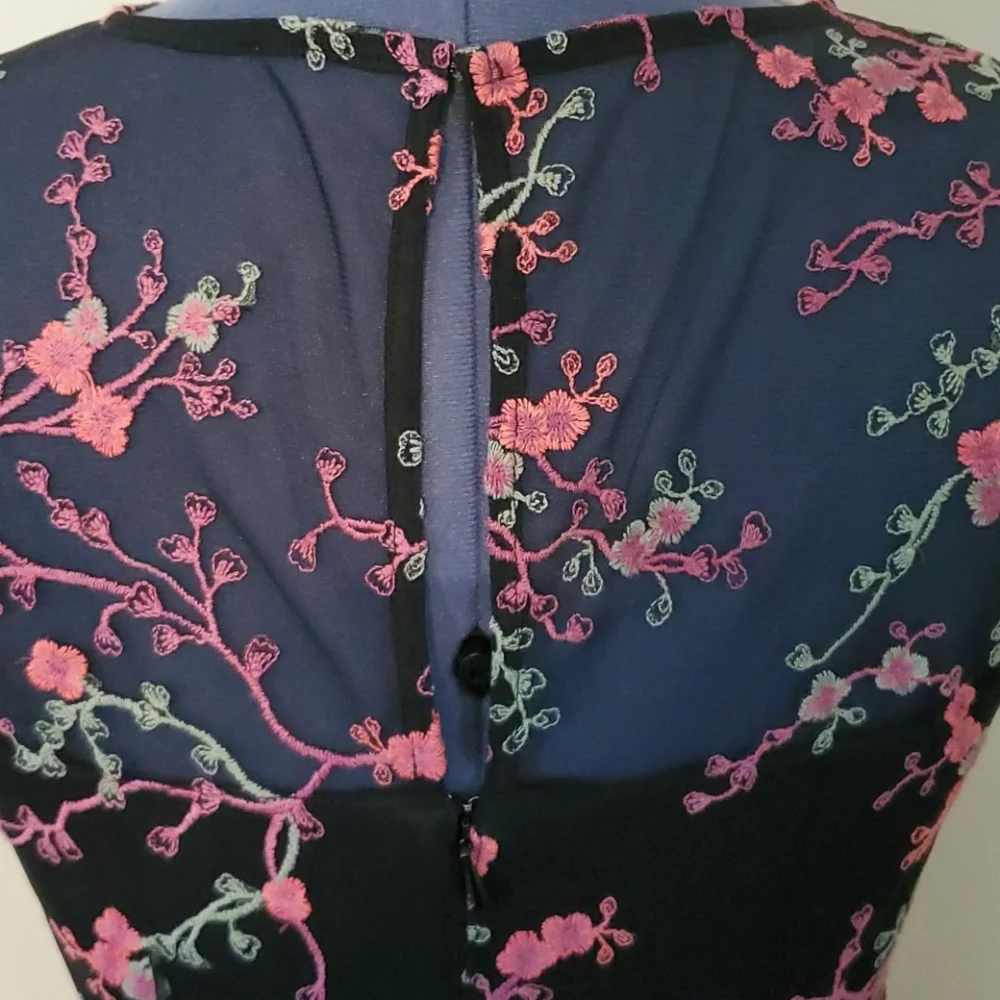 Adrianna Papell Embroidered Floral Desss - Picture 3 of 11
